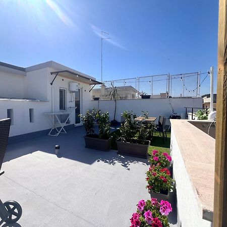Attic8 Apartment Бари Екстериор снимка
