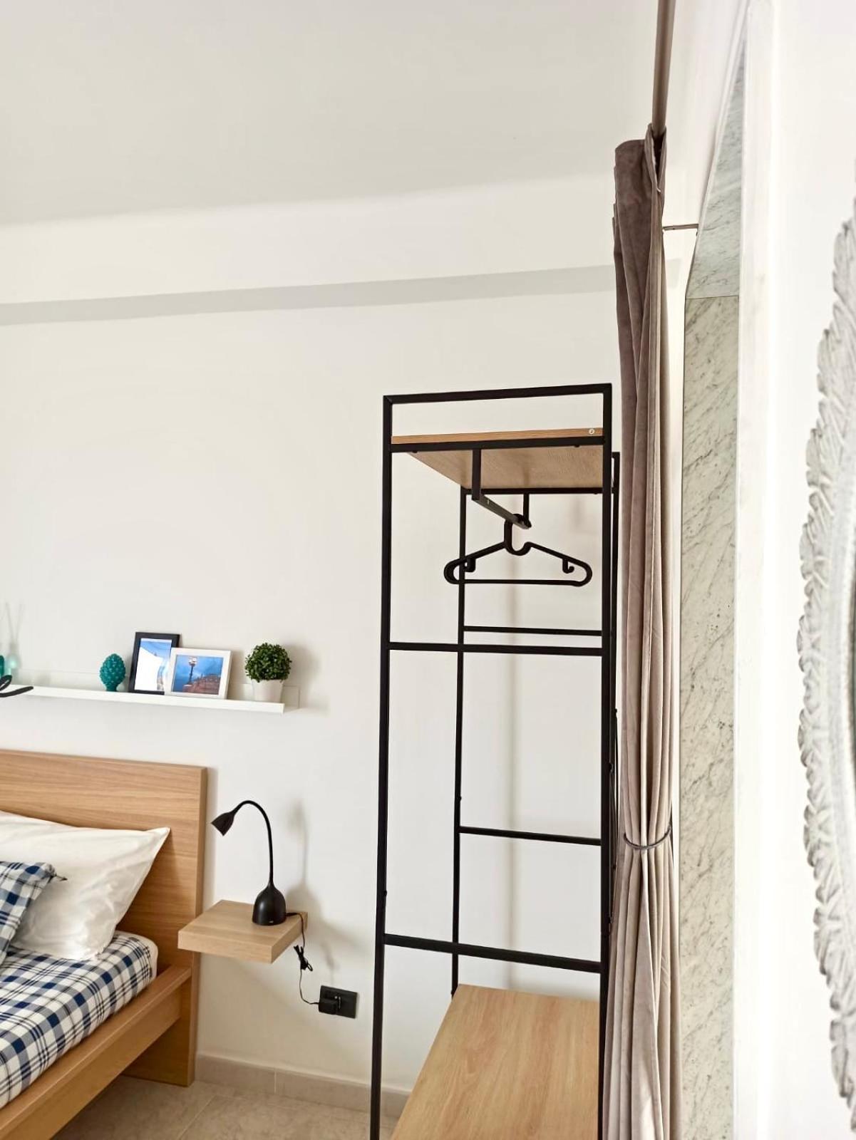 Attic8 Apartment Бари Екстериор снимка