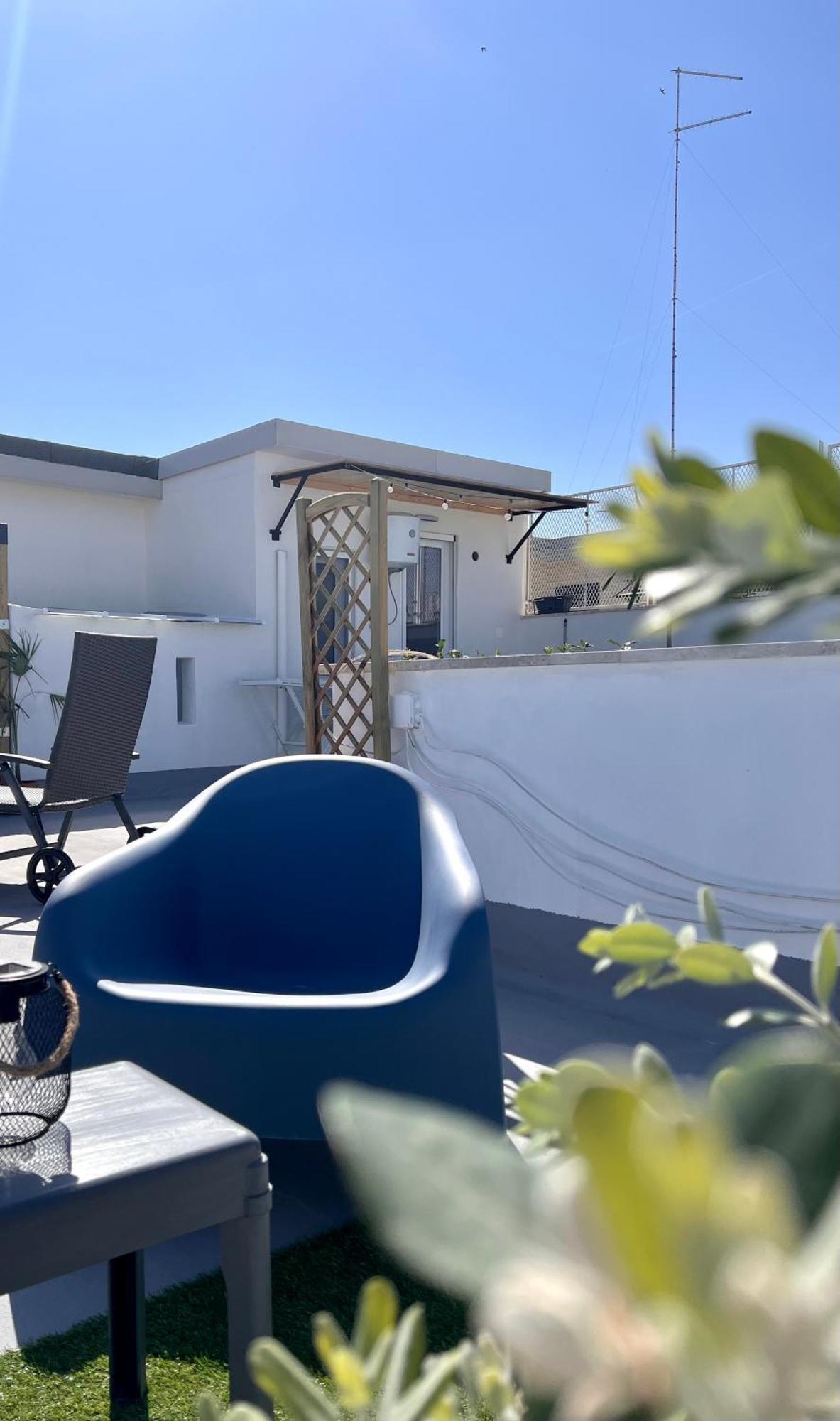 Attic8 Apartment Бари Екстериор снимка